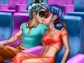 Xogo Dotted Girl Cinema Flirting en liña