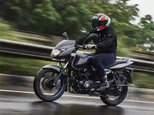 Xogo Bajaj Pulsar 125 en liña