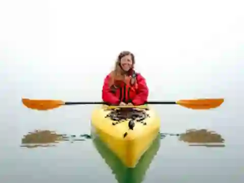 Xogo Kayak Kayaking Lake Jigsaw en liña