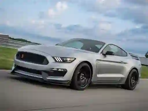 Xogo Mustang Shelby Puzzle en liña