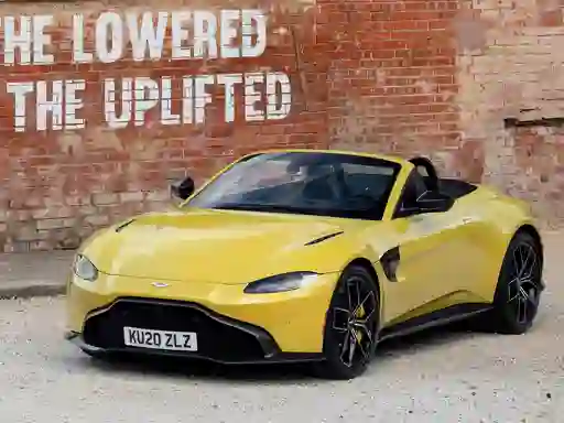 Xogo Aston Martin Vantage Roadster en liña