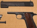 Xogo Traballar con armas  en liña
