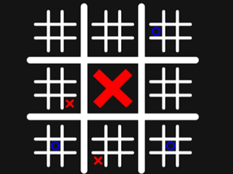 Xogo Ultimate Noughts and Crosses en liña